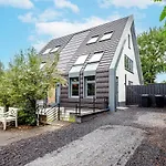 Summer House *