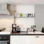 Summer House Apartment *