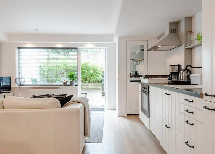 Summer House 아파트 잔드보르트