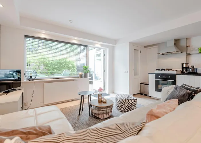 Summer House 赞德沃特